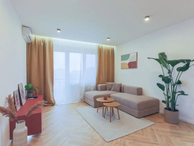 4GxaHA83Y_fss Štýlový 2-izbový byt po rekonštrukcii s lodžiou – Súmračná ulica, Bratislava – Ružinov P