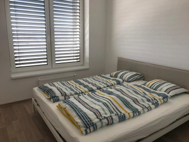   2-izbový byt po kompletnej rekonštrukcii na prenájom – Kadnárova, Krasňany, Bratislava  