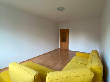 Prenájom 3-izbového bytu s 2 parkovacími miestami – Hornádska, Bratislava-Podunajské Bisku