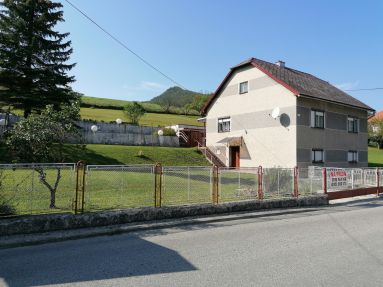  Predaj rod.dom Pružina - pozemok 3500m2