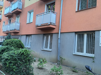 Bezbariérový tehlový trojizbák Košice-Sever