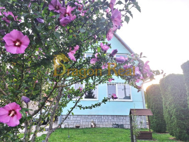 PREDAJ - Rodinný dom s priestranným pozemkom - HUBOŠOVCE okr. Sabinov