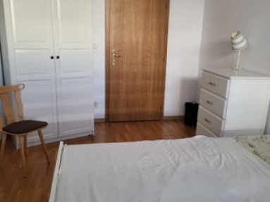 e965b82c-
