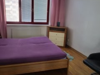 f563845d-
