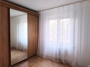 🏠 Prenájom 3-izbového bytu – Ružinov, Seberíniho ulica  Voľný od: 11.11.2025 Lokalita: Br