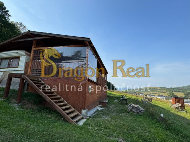 PREDAJ – Mobilný dom s terasou a pozemkom 975 m2 – GREGOROVCE okr. Prešov