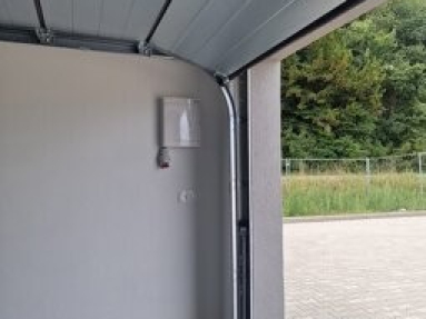 zásuvka 220v