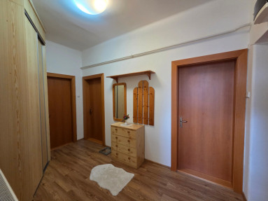 29F7CBF8-EEFB-420F-8AFB-682B2CAEA26A_1_105_c