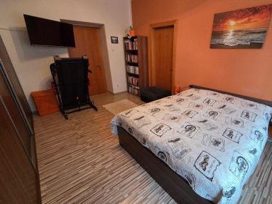 3A54B6B1-68E5-4143-993A-229737331EF6_1_105_c