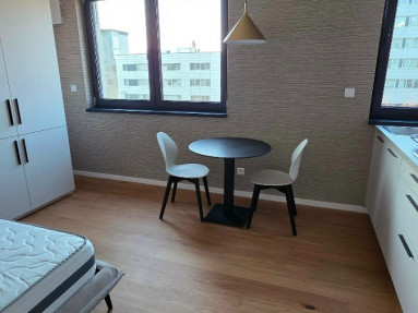  🏡 Moderný 1-izbový apartmán s parkovaním – Green Atrium, Ružinov  Hľadáte štýlové bývani