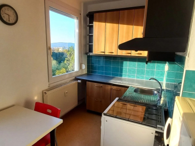 🏡 SVETLÝ 3-IZBOVÝ BYT S LOGGIOU V TOP LOKALITE RUŽINOVA – SÚMRAČNÁ ULICA  Hľadáte priestr