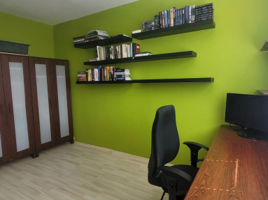  🏡 Na prenájom priestranný 3-izbový byt – Karlova Ves, Hodálova ulica  Ponúkame na dlhodo