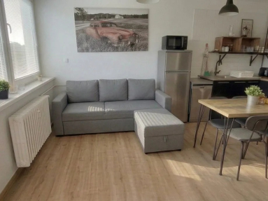  🏡 STARÉ MESTO – KOZIA | 2-IZBOVÝ BYT S VEĽKÝM BALKÓNOM | PARKOVANIE VO VNÚTROBLOKU | 1 0