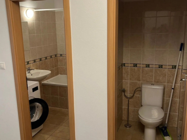 Prenájom 1-izbového bytu, 38 m², Hanulova ulica, Bratislava-Dúbravka