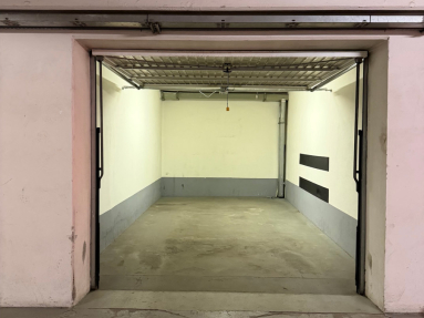 Prenájom samostatnej garáže 16 m² – Cabanova 13C, Bratislava – Dúbravka