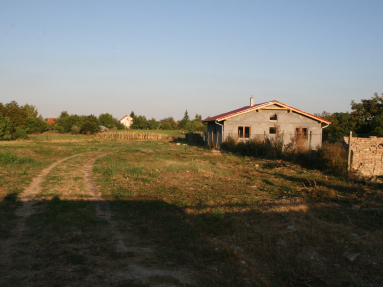 POZEMOK (14)