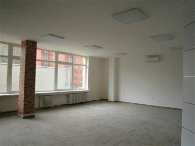 A00260_190607_HS117102_interiér_08