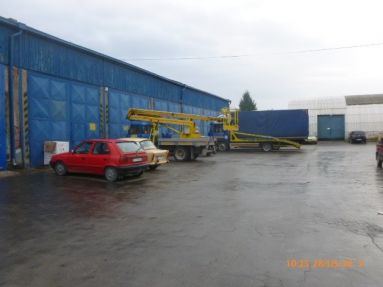 181012_541101_J strana_garáže