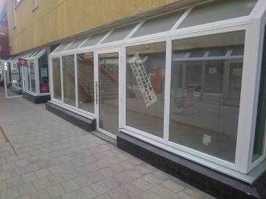 171107_HS117103_exteriér_pasáž voľný priestor