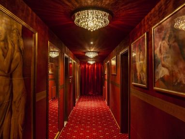 Babylon_club_chodba_prizemie