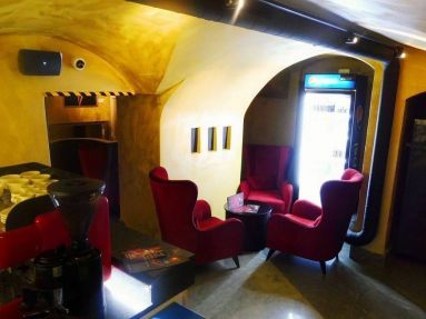 38B28071-ED7A-45CB-954E-F25FC7EC9412