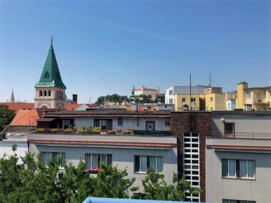 6770E892-BB2E-4DF3-B67E-73DF7CA385A6