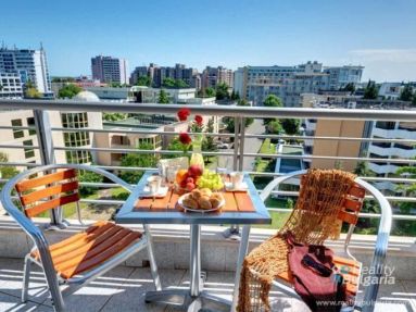 0-02-05-458a6902cd251994bb0ebacdbd2eda1a6c8f72000f64b400db94c55ba6322bd8_abc5b778eb8a87ac-768x513