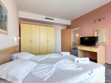 0-02-05-6d709cc1f6d2e12d1072949c47ae8736304e9ee4385778fc39a1200b97e60b60_cfce9a8734b532f3-768x513