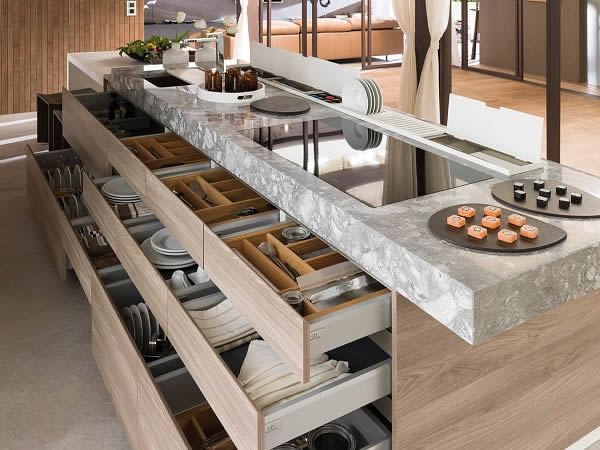 Úložné priestory naprieč bytom